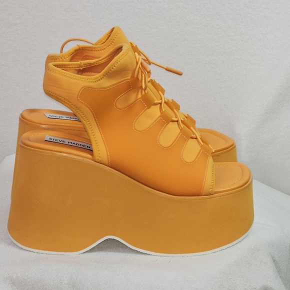 ***SOLD*** - Picture 2 of 9